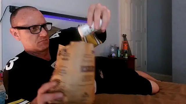 PornStro921 online show from March 4, 5:11 am