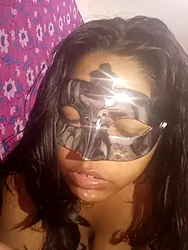 Snapshot of Mazzakiinn chatting on March 7, 5:40 am Mazzakiinn online show from March 7, 5:40 am