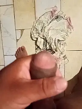 Snapshot of Safadoo2025 chatting on October 6, 9:40 am Safadoo2025 online show from October 6, 9:40 am