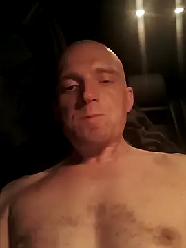 Snapshot of great_feeling chatting on March 18, 8:26 pm great feeling online show from March 18, 8:26 pm