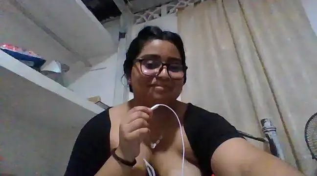 virginbrunette99 online show from February 23, 2:51 am