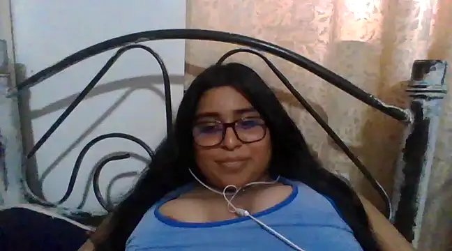 virginbrunette99 online show from February 24, 9:20 pm