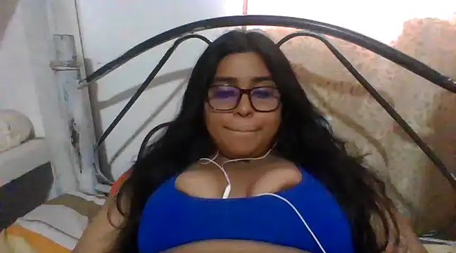 virginbrunette99 online show from February 28, 3:15 pm