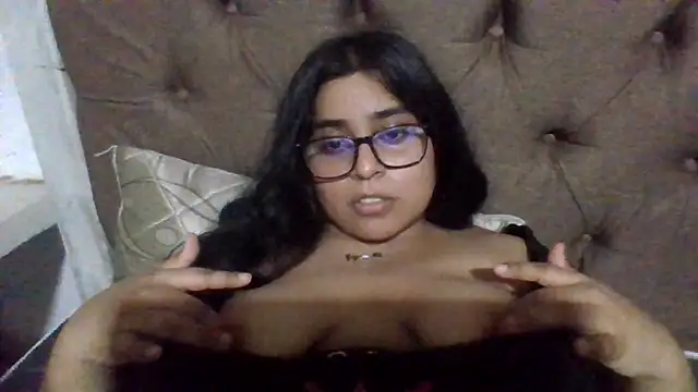 virginbrunette99 online show from March 17, 3:47 am