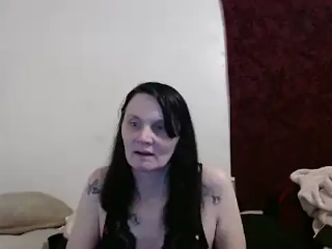 Hotmodel1984 online show from March 13, 3:33 am