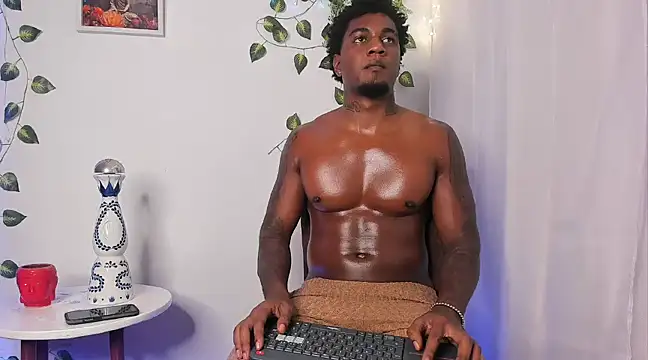 LOGAN DRAKE online show from March 3, 3:52 am