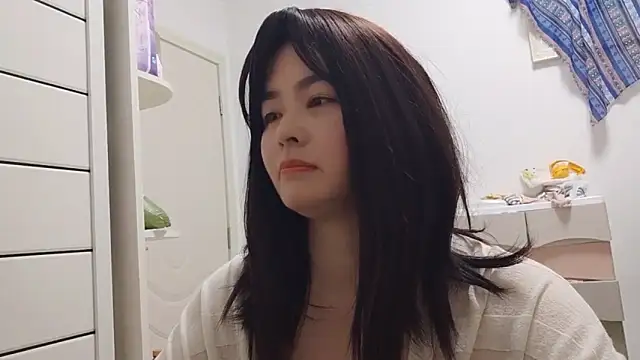 Snapshot of weiwei160 chatting on March 8, 12:00 am weiwei160 online show from March 8, 12:00 am