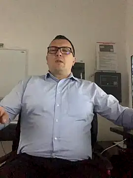 Mike8523 online show from October 30, 5:09 am