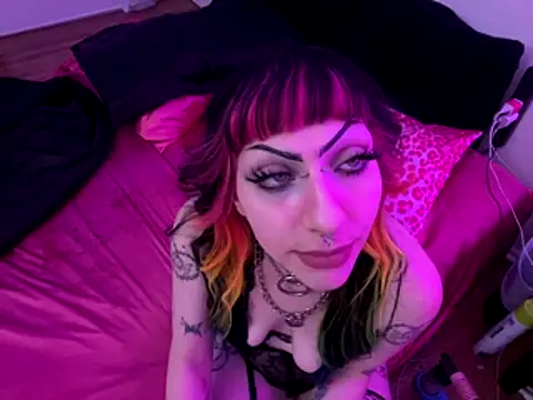 ChrryFoxx online show from November 3, 5:42 am