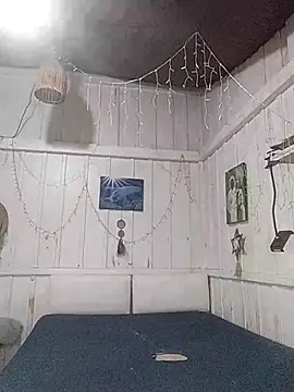 Fellyna online show from October 18, 3:02 pm