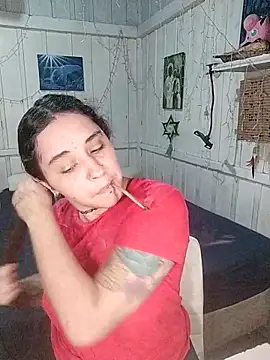 Fellyna online show from November 5, 2:28 pm