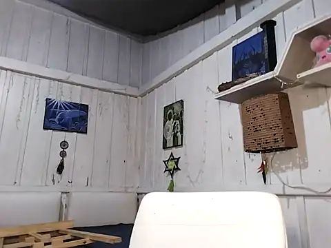 Fellyna online show from November 15, 3:19 pm