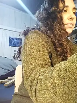 Fellyna online show from November 18, 4:33 pm