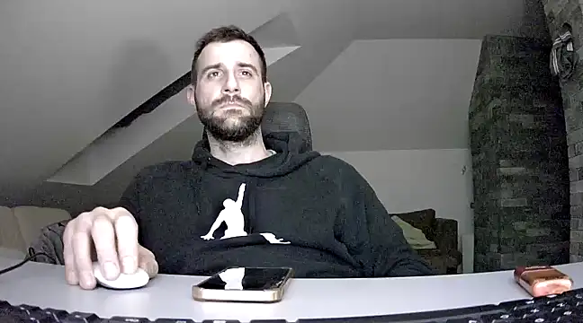 gryzoon online show from March 17, 2:30 am