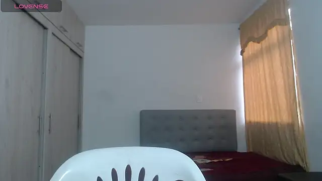 Anthonela Queen online show from September 17, 10:00 pm