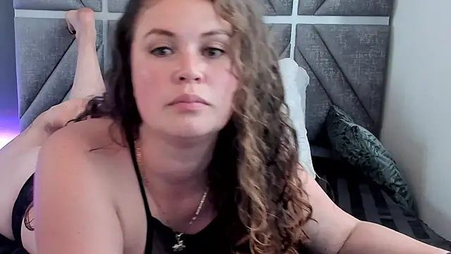 Anaise latif online show from March 17, 11:31 am