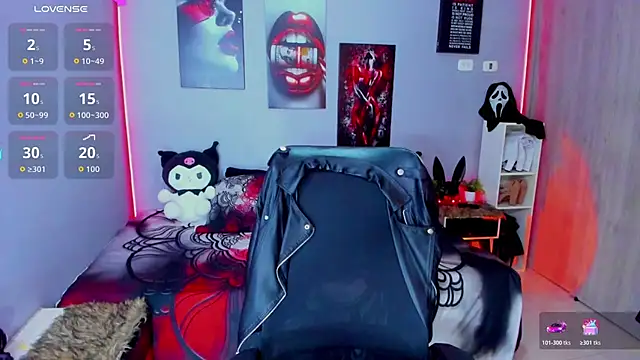 Snapshot of Veronika_metal chatting on October 27, 6:17 am Veronika metal online show from October 27, 6:17 am