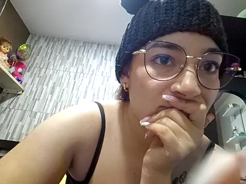 issa monterrey online show from March 20, 2:51 am