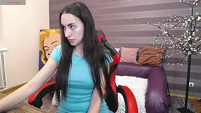 Snapshot of JenniferStone chatting on January 13, 6:38 am JenniferStone online show from January 13, 6:38 am