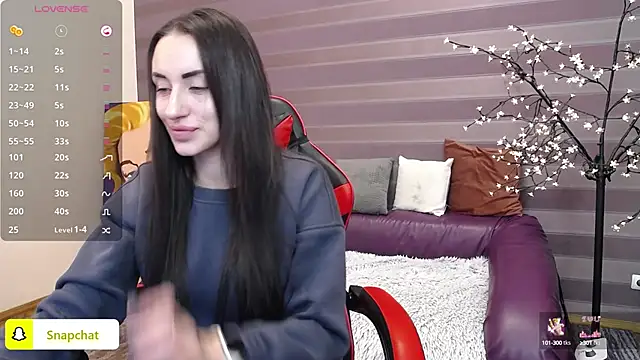 Snapshot of JenniferStone chatting on January 20, 6:53 am JenniferStone online show from January 20, 6:53 am