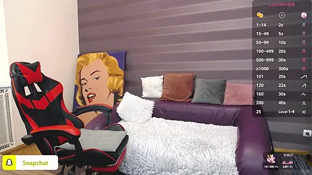 Snapshot of JenniferStone chatting on March 8, 11:16 am JenniferStone online show from March 8, 11:16 am