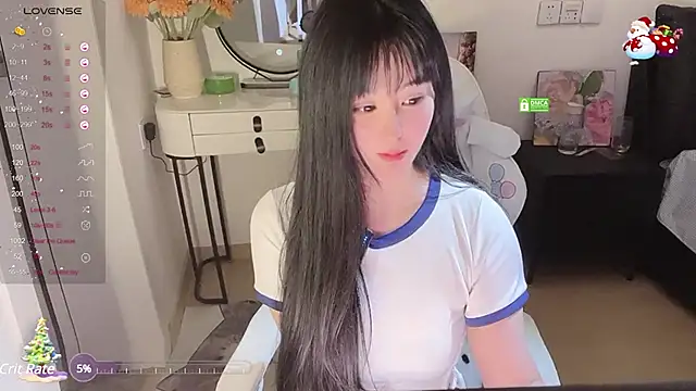 Snapshot of Milla-z chatting on March 5, 6:56 pm Milla-z online show from March 5, 6:56 pm