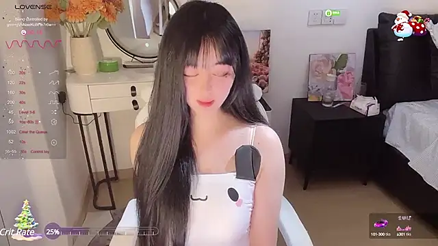 Snapshot of Milla-z chatting on March 6, 10:41 am Milla-z online show from March 6, 10:41 am