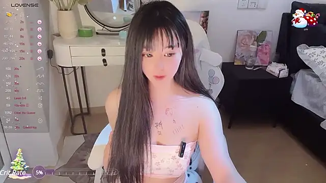 Snapshot of Milla-z chatting on March 7, 5:49 pm Milla-z online show from March 7, 5:49 pm