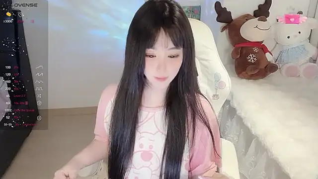 Snapshot of Milla-z chatting on November 12, 2:56 am Milla-z online show from November 12, 2:56 am