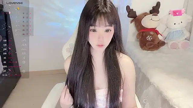 Snapshot of Milla-z chatting on November 15, 7:16 am Milla-z online show from November 15, 7:16 am