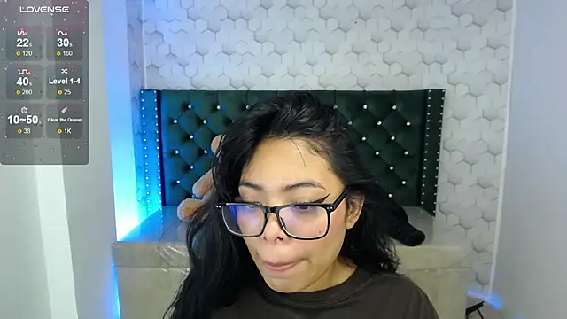 Sarah evansm online show from September 11, 2:11 am