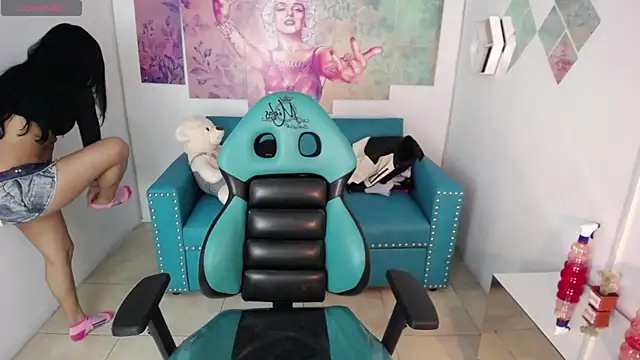 Sarah evansm online show from September 18, 7:27 pm