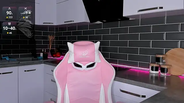 Snapshot of ShaiyaMinn3 chatting on March 10, 8:12 pm ShaiyaMinn3 online show from March 10, 8:12 pm