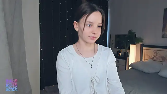 EdinaCordner online show from March 6, 7:03 am