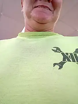 wetnwildforyou online show from November 17, 6:35 pm