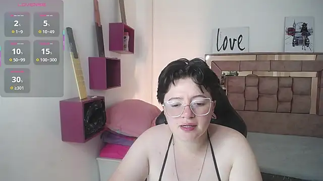 safyka online show from September 29, 2:38 am