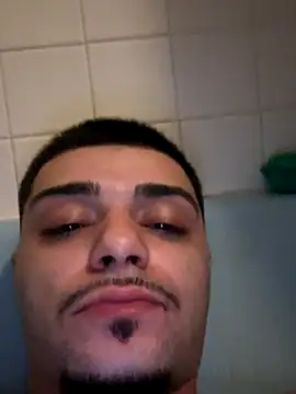 papiVilla23 online show from September 20, 4:35 am