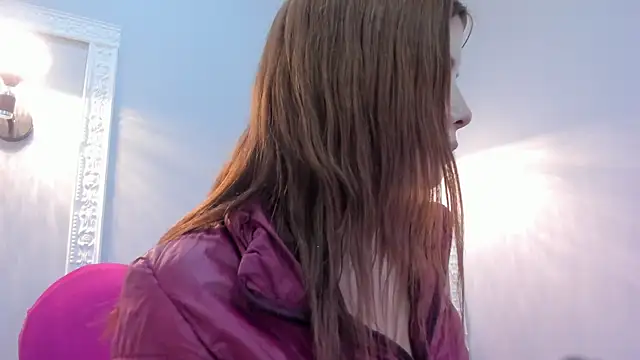 Bonniie 22 online show from October 14, 2:18 pm