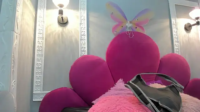 Bonniie 22 online show from November 14, 1:21 pm