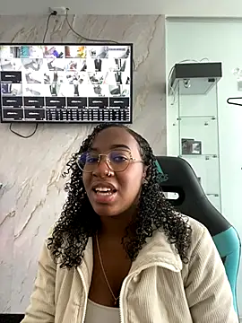 Qeen blackk online show from September 9, 8:19 pm