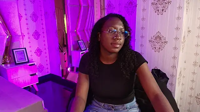 Qeen blackk online show from September 16, 6:42 pm