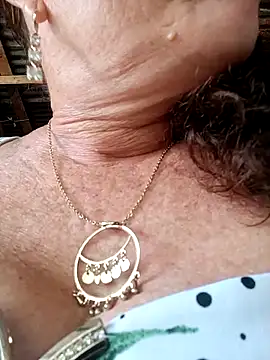 Sexy-Woman-Mature online show from March 9, 6:43 pm