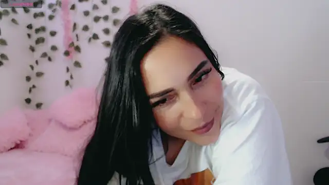 luna lgomez  online show from March 6, 2:29 pm