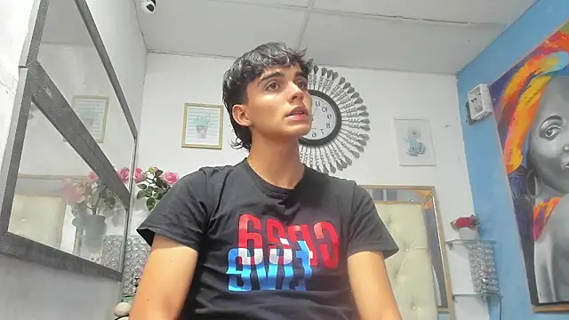 heiker  online show from March 2, 5:54 am