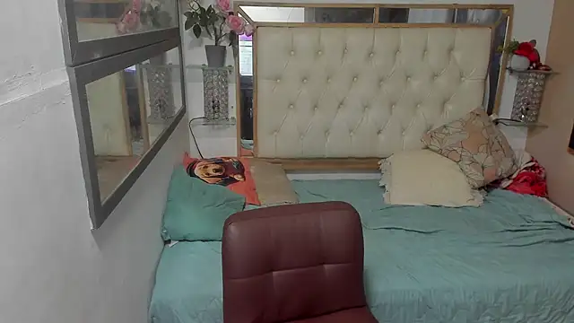 heiker  online show from November 10, 2:54 am