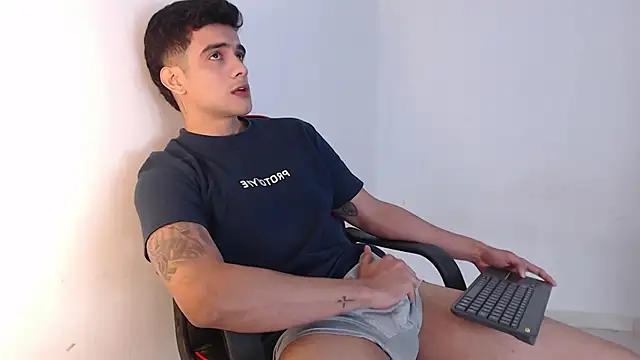 adam levis17 online show from October 14, 3:46 pm