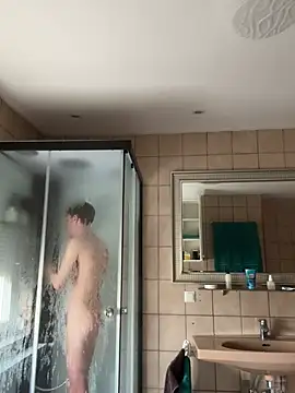 Snapshot of xy_monkeyBigCock chatting on March 21, 3:46 pm xy monkeyBigCock online show from March 21, 3:46 pm