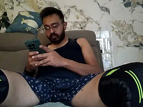 freakydesi online show from October 21, 5:41 am