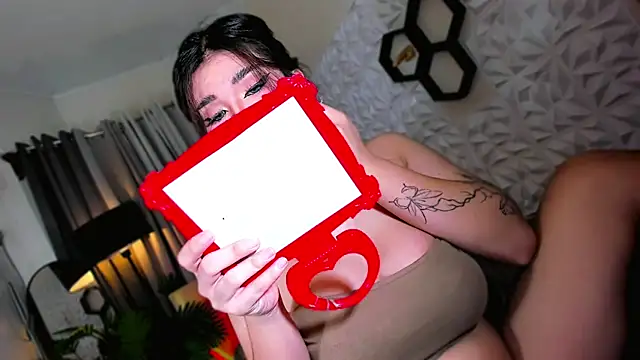 claraakhasova online show from November 1, 5:53 am