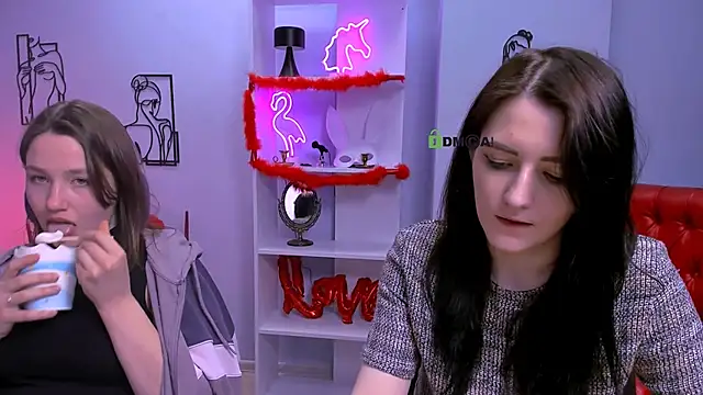 helli belli online show from March 9, 1:15 pm